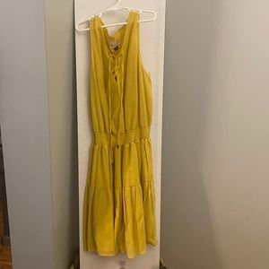 Yellow dress